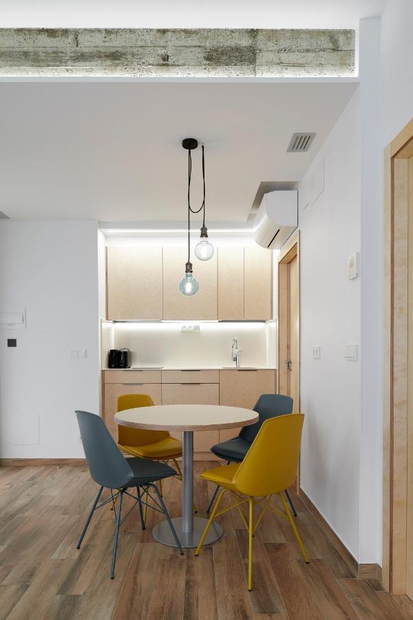 Apartamentos Isaga 자라우츠 외부 사진