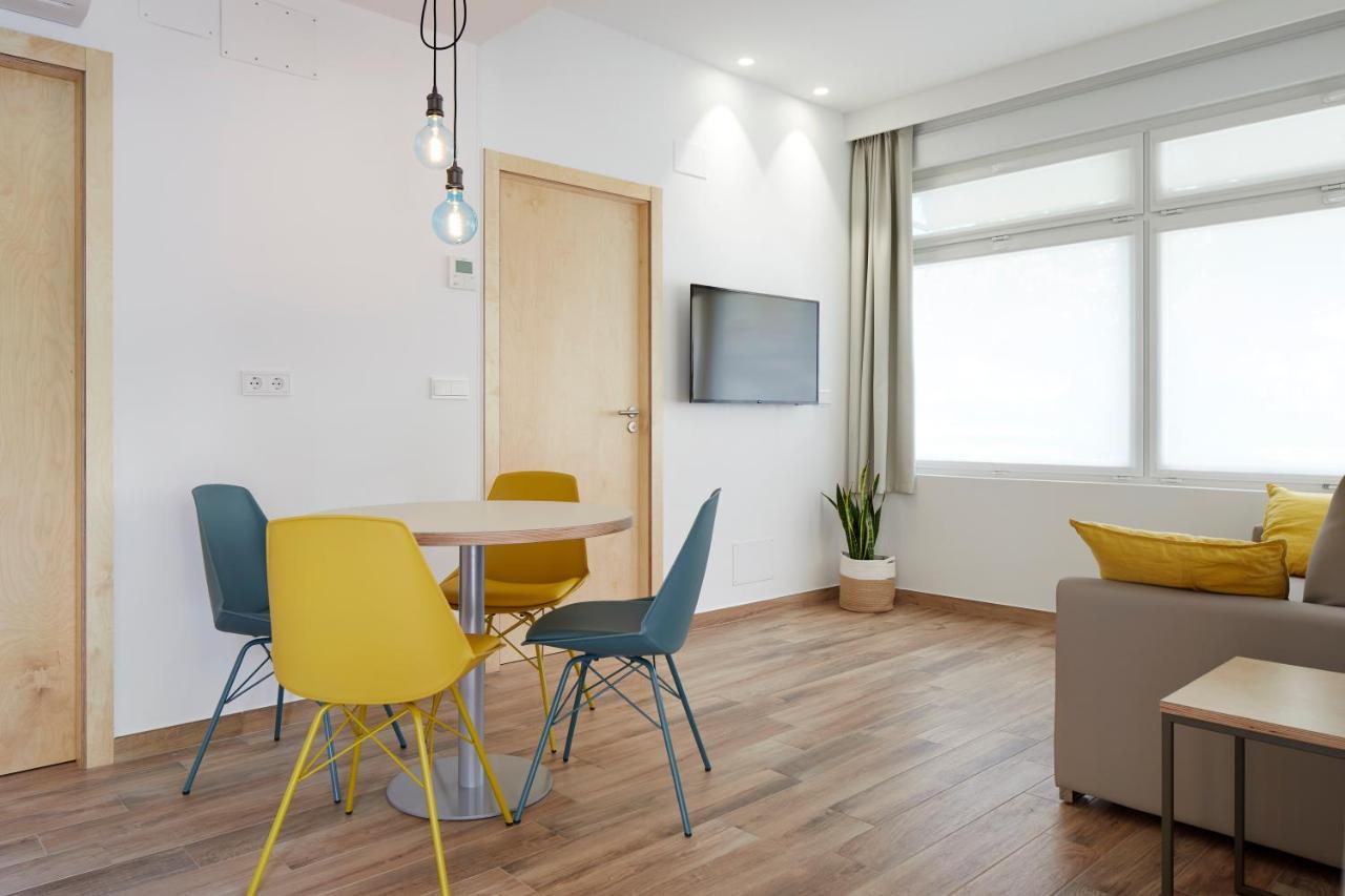 Apartamentos Isaga 자라우츠 외부 사진