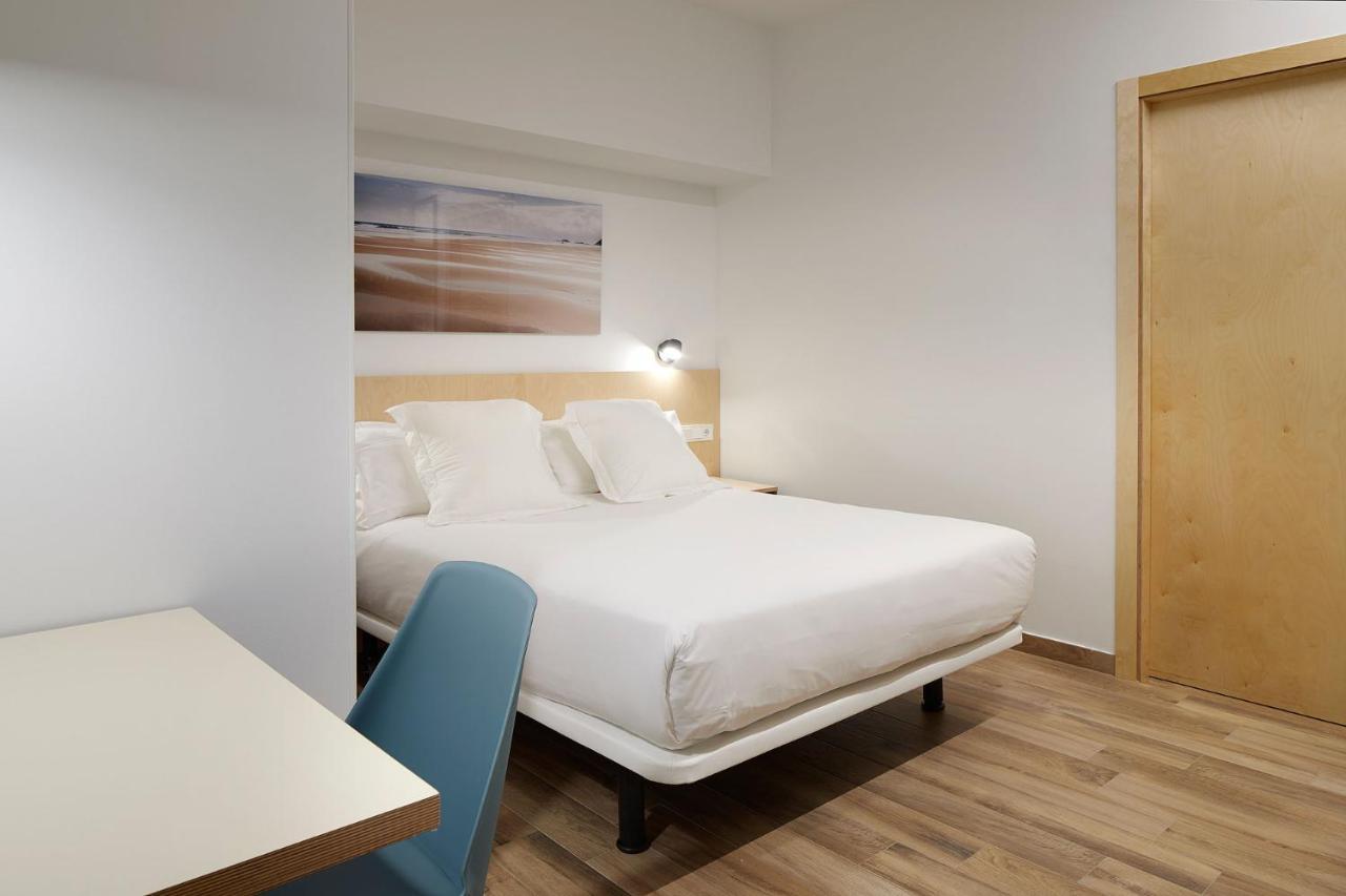 Apartamentos Isaga 자라우츠 외부 사진