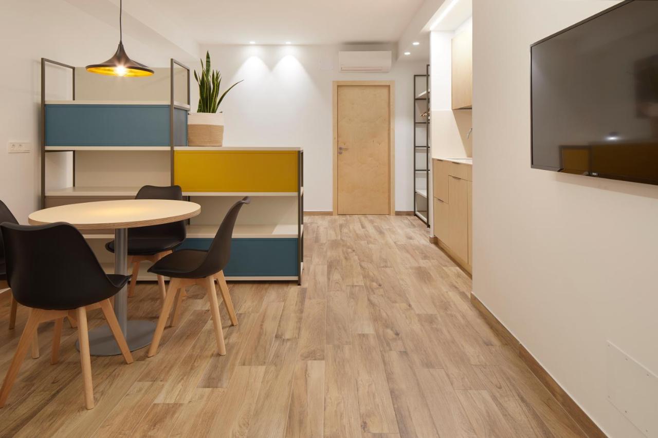 Apartamentos Isaga 자라우츠 외부 사진
